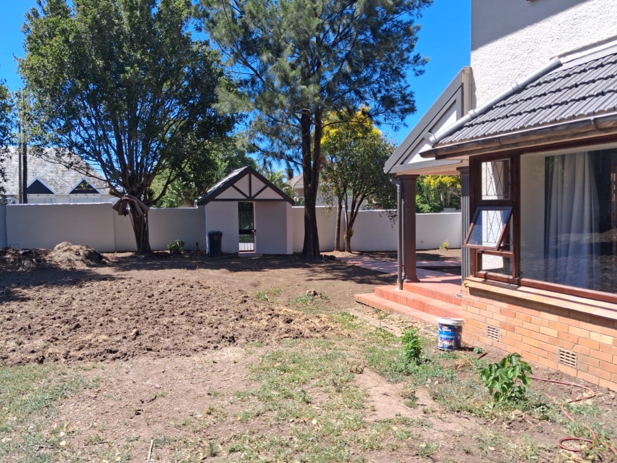 To Let 3 Bedroom Property for Rent in Selborne Eastern Cape